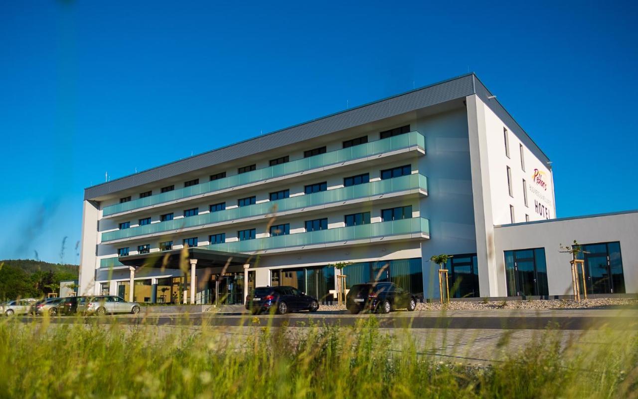 Rebhan'S Business Und Wellness Hotel Neukenroth Exterior foto
